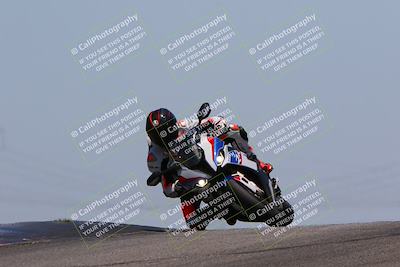 media/May-22-2023-Fastrack Riders (Mon) [[ae7626d9d8]]/Level 2/1230pm (Outside Grapevine)/